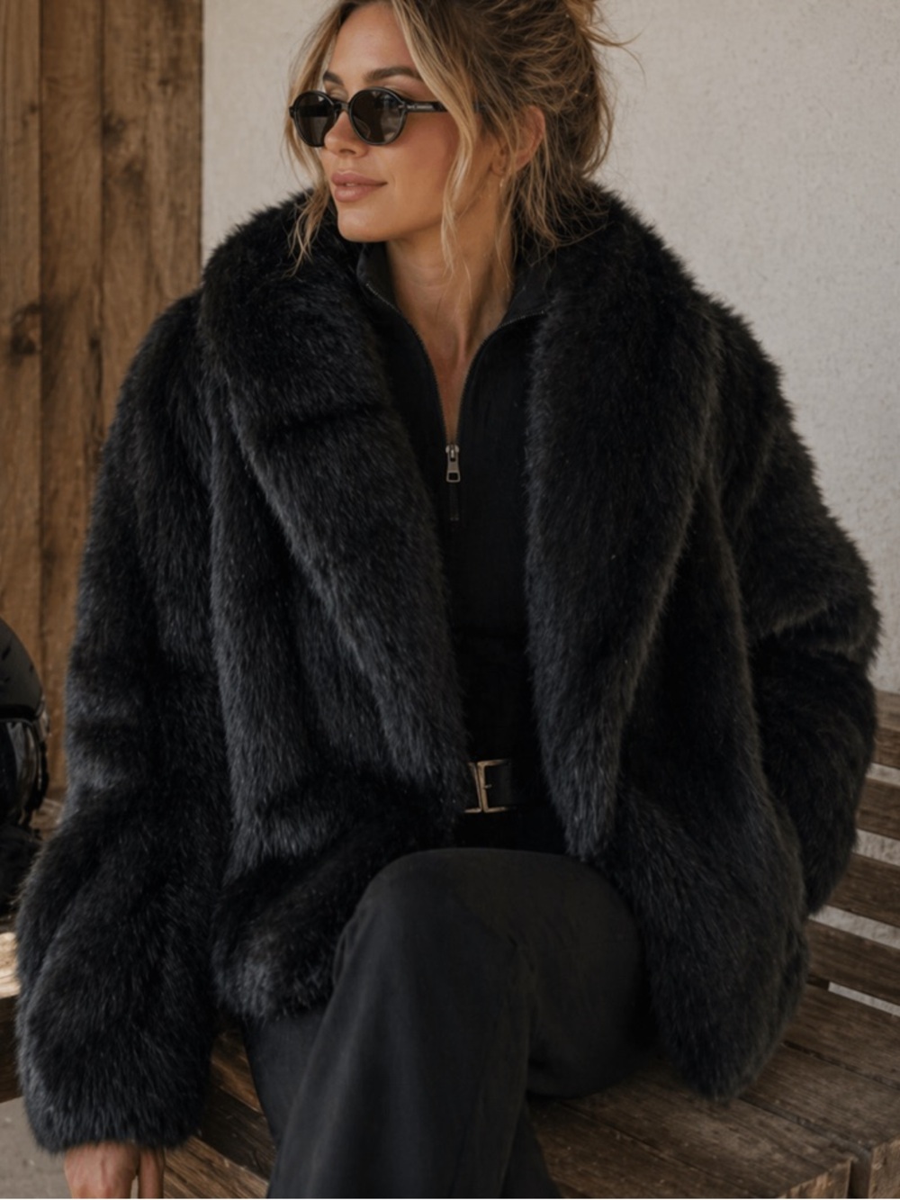 Style VI Ltd. Vintage Women’s Faux Fur Black Chevron Sleeve Fur Coat est. size L